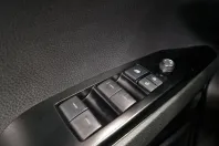 Toyota Camry din 2025 cu 12.915 km - oferta TOY150993 - foto 18