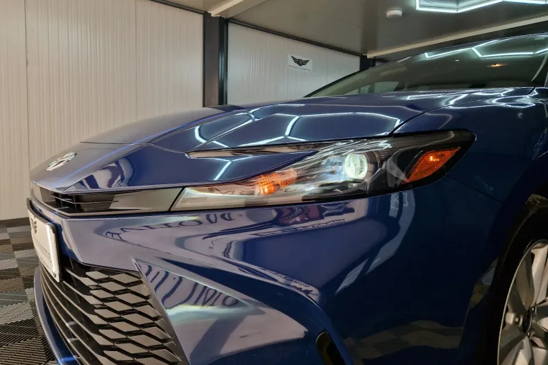 Toyota Camry din 2025 cu 12.915 km - oferta TOY150993 - foto 28