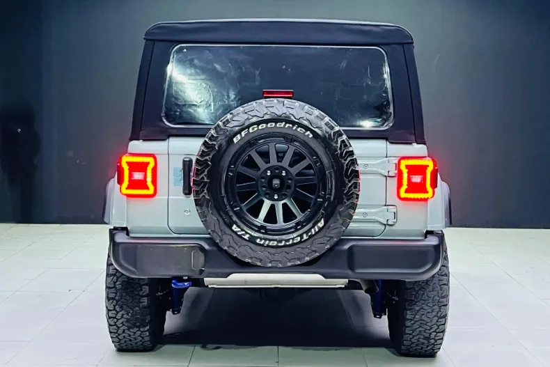 Jeep Wrangler din 2024 cu 22.000 km - oferta JEE151006 - foto 3