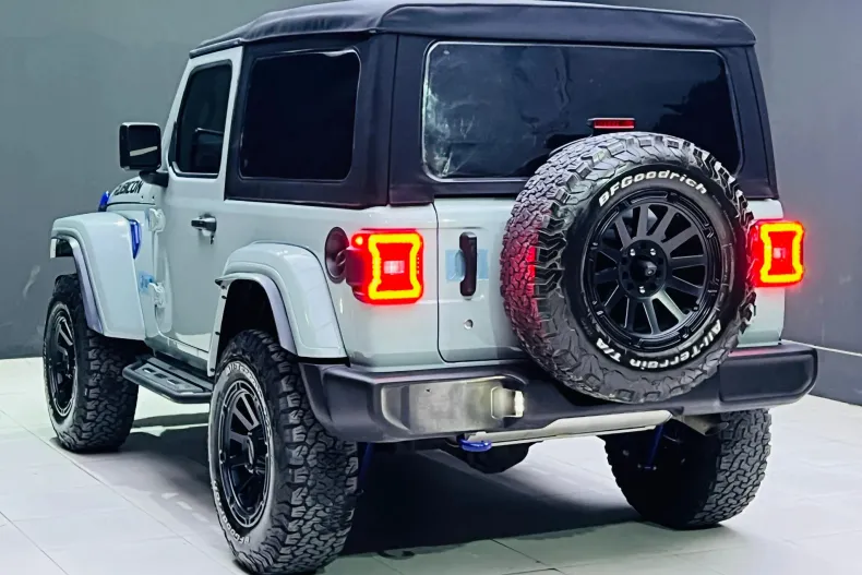 Jeep Wrangler din 2024 cu 22.000 km - oferta JEE151006 - foto 5