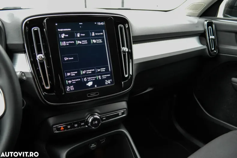 Volvo XC40 din 2021 cu 108.152 km - oferta VOL151009 - foto 8