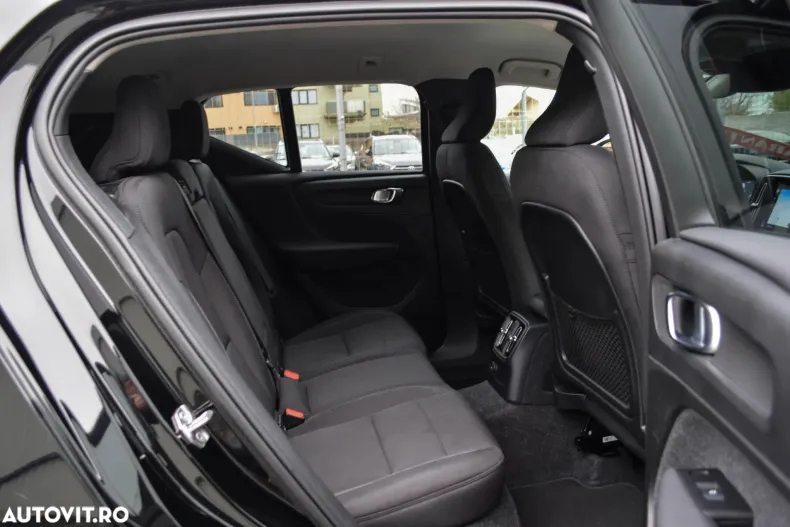 Volvo XC40 din 2021 cu 108.152 km - oferta VOL151009 - foto 31