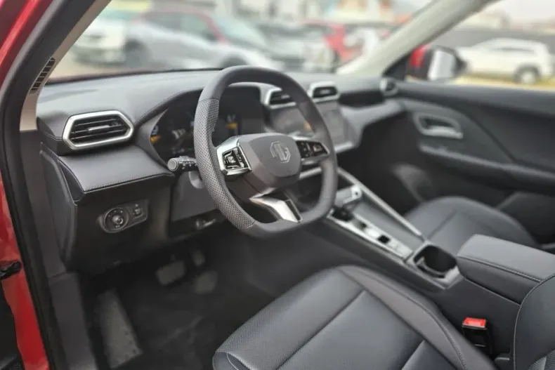 MG ZS HEV din 2024 cu 1.600 km - oferta MG0151019 - foto 11