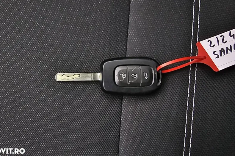 Dacia Sandero din 2022 cu 63.713 km - oferta DAC151028 - foto 21