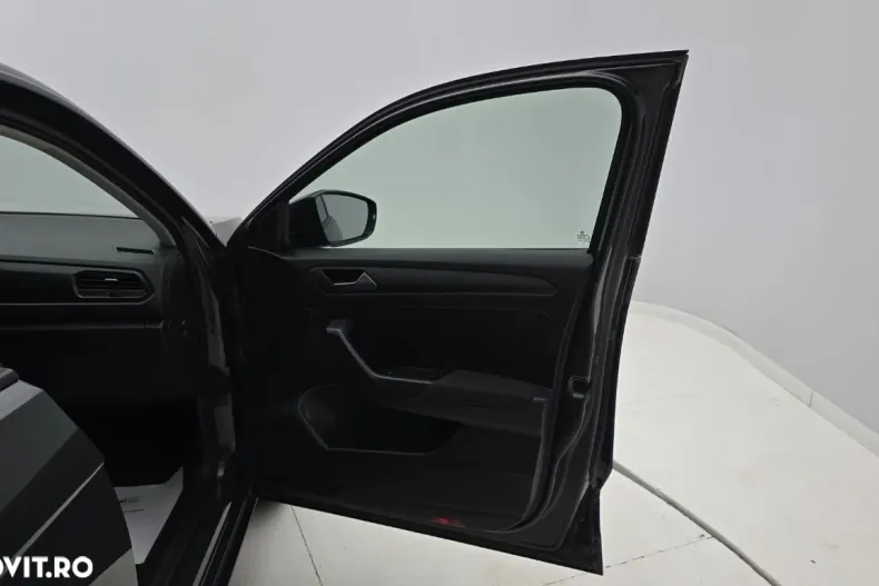 Volkswagen T-Roc din 2020 cu 74.631 km - oferta VOL151029 - foto 18