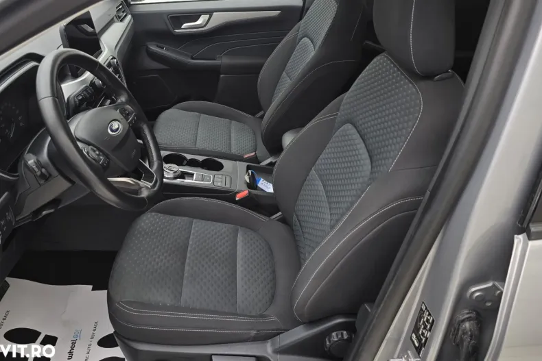 Ford Kuga din 2022 cu 80.810 km - oferta FOR151036 - foto 12