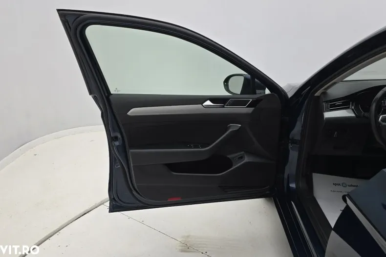 Volkswagen Passat din 2020 cu 116.468 km - oferta VOL151042 - foto 10