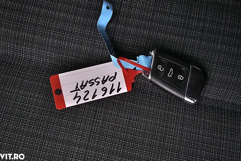 Volkswagen Passat din 2020 cu 116.468 km - oferta VOL151042 - foto 21