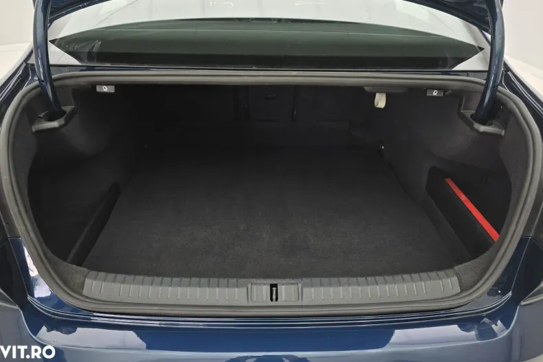 Volkswagen Passat din 2020 cu 116.468 km - oferta VOL151042 - foto 25
