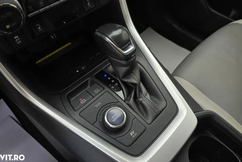 Toyota RAV4 din 2019 cu 95.416 km - oferta TOY151049 - foto 17