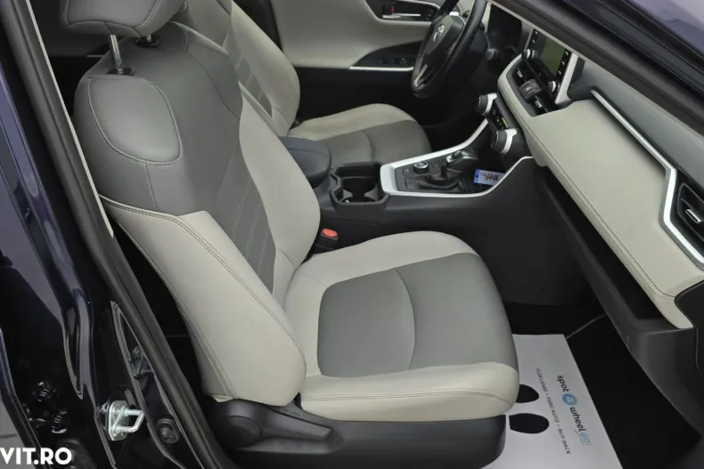 Toyota RAV4 din 2019 cu 95.416 km - oferta TOY151049 - foto 19