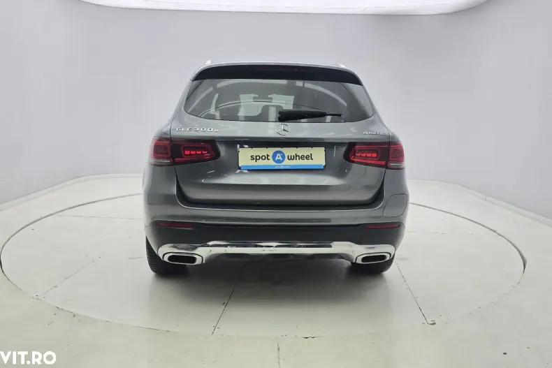 Mercedes-Benz GLC din 2021 cu 51.882 km - oferta MER151054 - foto 7