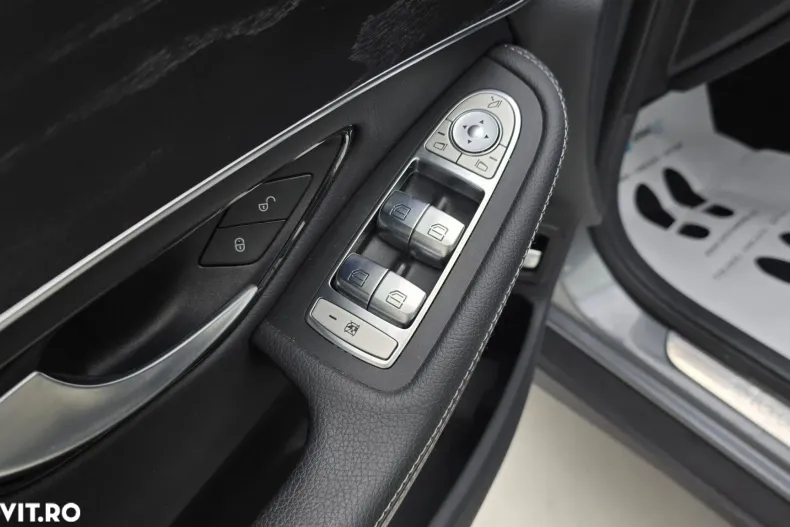 Mercedes-Benz GLC din 2021 cu 51.882 km - oferta MER151054 - foto 11