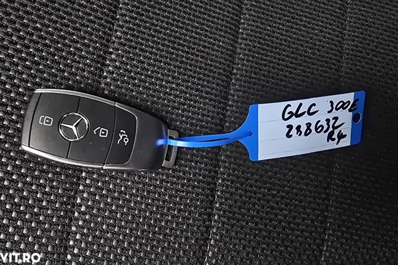 Mercedes-Benz GLC din 2021 cu 51.882 km - oferta MER151054 - foto 21