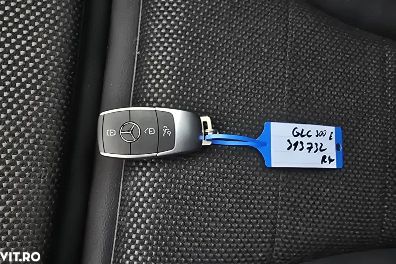Mercedes-Benz GLC din 2021 cu 22.900 km - oferta MER151055 - foto 21