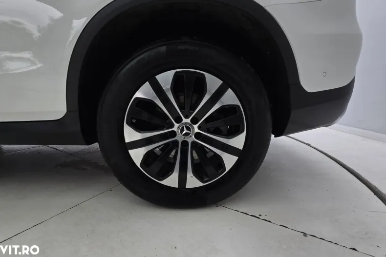 Mercedes-Benz GLC din 2021 cu 22.900 km - oferta MER151055 - foto 22