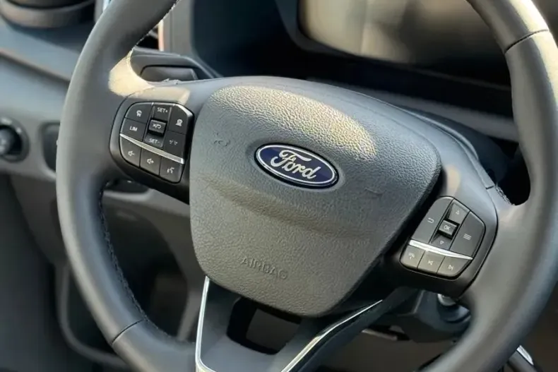 Ford Transit din 2025 cu 1 km - oferta FOR151061 - foto 9