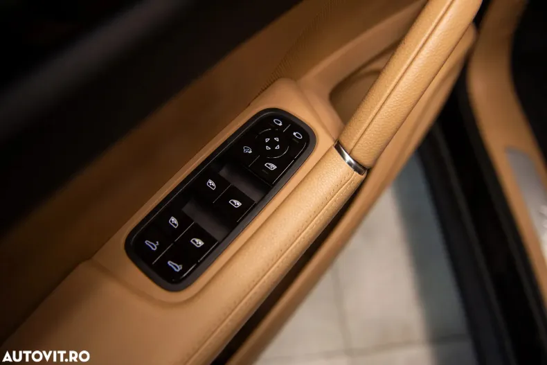 Porsche Cayenne din 2019 cu 161.542 km - oferta POR151062 - foto 13