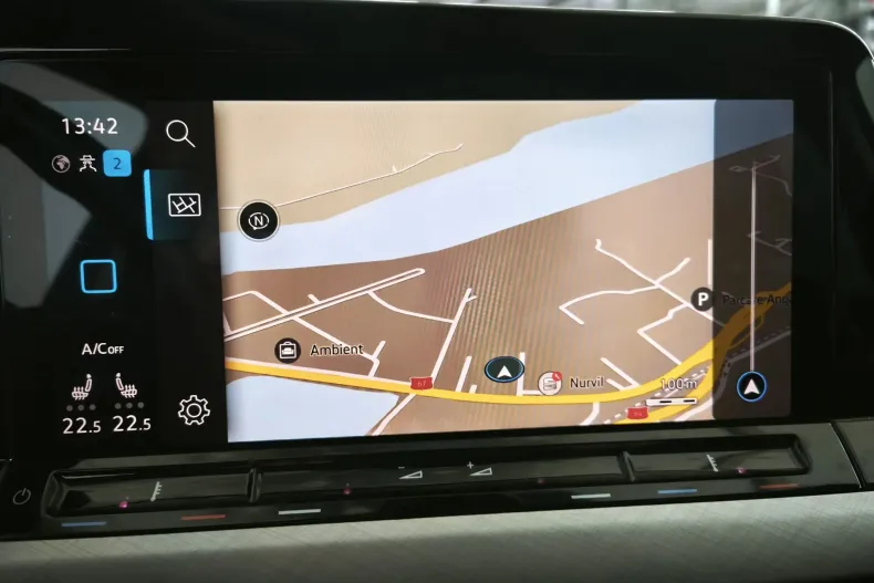 Volkswagen Golf din 2021 cu 87.000 km - oferta VOL151070 - foto 12