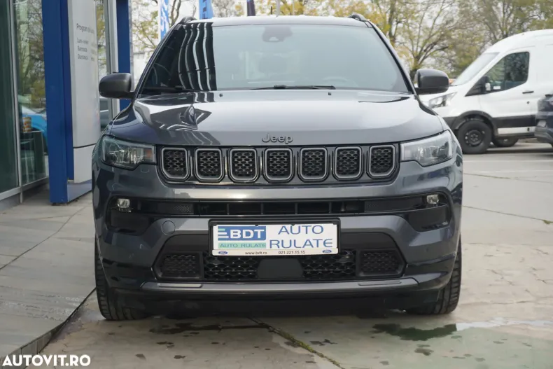 Jeep Compass din 2021 cu 49.154 km - oferta JEE151071 - foto 2