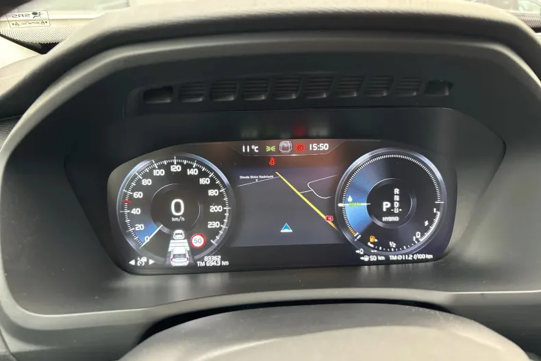 Volvo XC90 din 2020 cu 83.362 km - oferta VOL151074 - foto 23