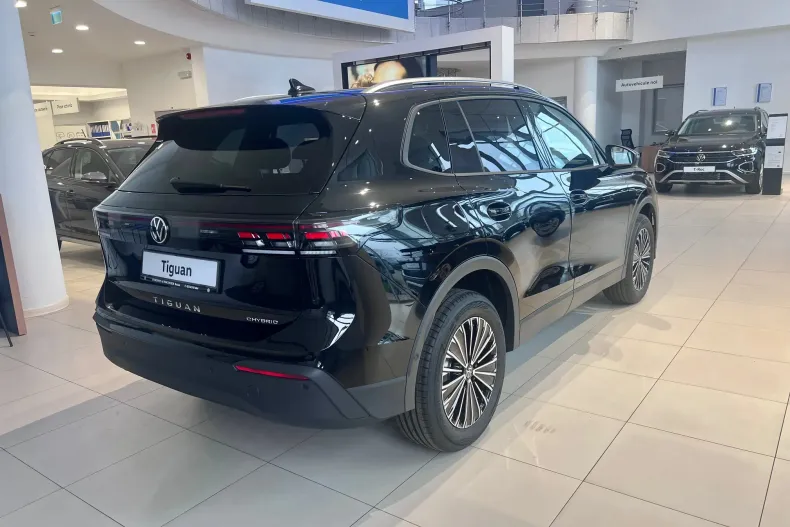 Volkswagen Tiguan din 2025 cu 1 km - oferta VOL151075 - foto 6