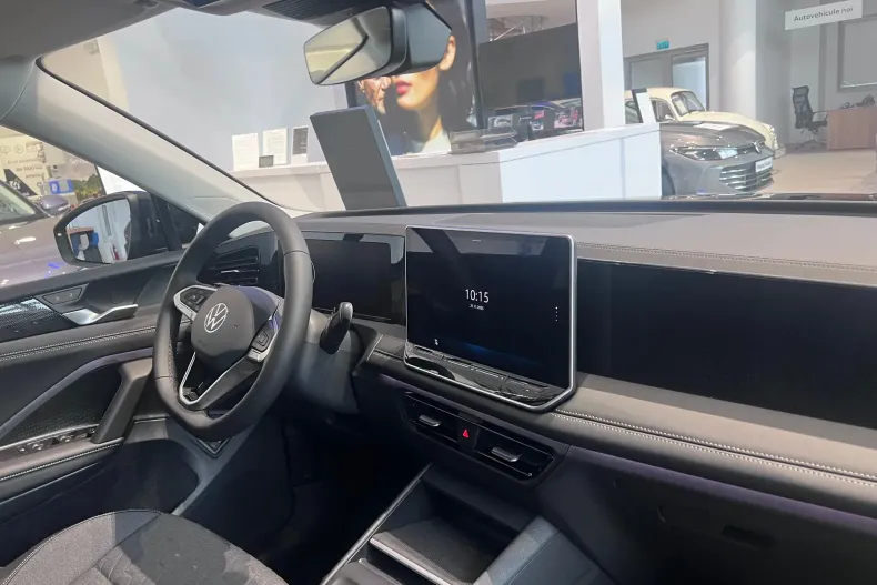 Volkswagen Tiguan din 2025 cu 1 km - oferta VOL151075 - foto 9