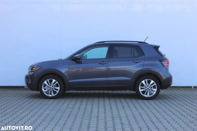 Volkswagen T-Cross din 2025 cu 3.600 km - oferta VOL151079 - foto 2