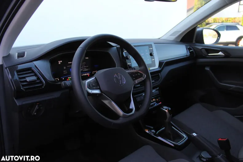 Volkswagen T-Cross din 2025 cu 3.600 km - oferta VOL151079 - foto 6