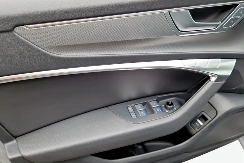 Audi A6 din 2022 cu 49.445 km - oferta AUD151084 - foto 16