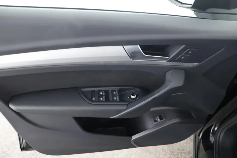 Audi Q5 din 2023 cu 36.645 km - oferta AUD151086 - foto 13