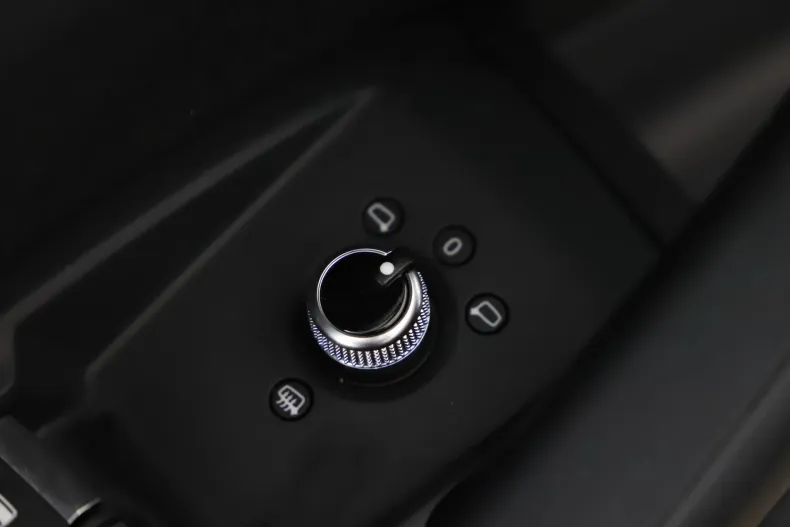 Audi Q5 din 2023 cu 36.645 km - oferta AUD151086 - foto 17