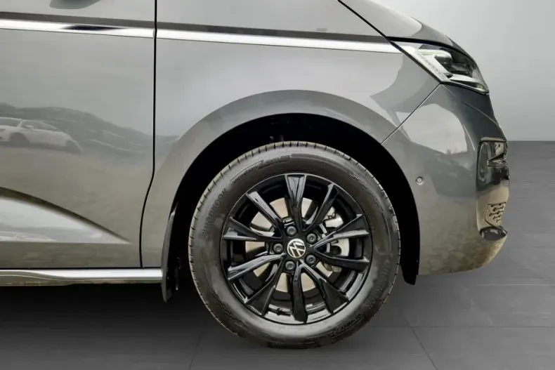 Volkswagen Multivan din 2025 cu 5.000 km - oferta VOL151087 - foto 11