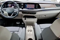 Volkswagen Multivan din 2025 cu 5.000 km - oferta VOL151087 - foto 13