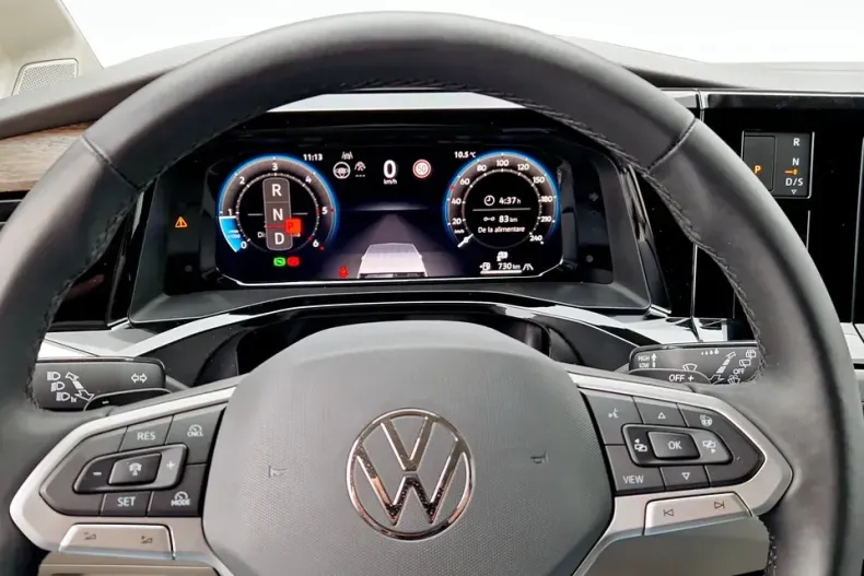 Volkswagen Multivan din 2025 cu 5.000 km - oferta VOL151087 - foto 18