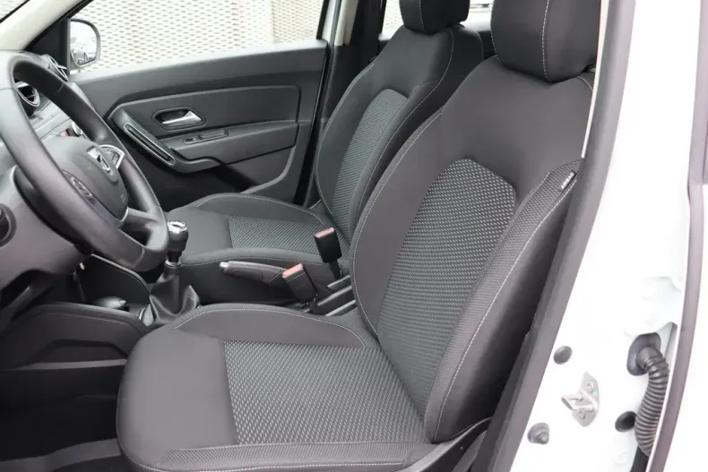 Dacia Duster din 2021 cu 97.802 km - oferta DAC151093 - foto 8