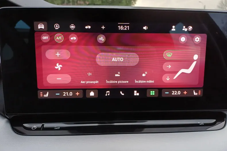 Skoda Octavia din 2025 cu 1.831 km - oferta SKO151100 - foto 18