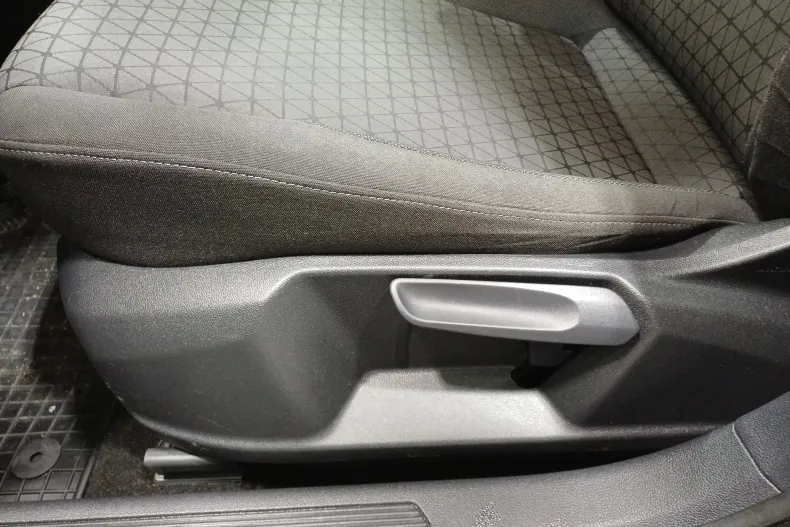 Volkswagen T-Cross din 2023 cu 110.728 km - oferta VOL151101 - foto 10