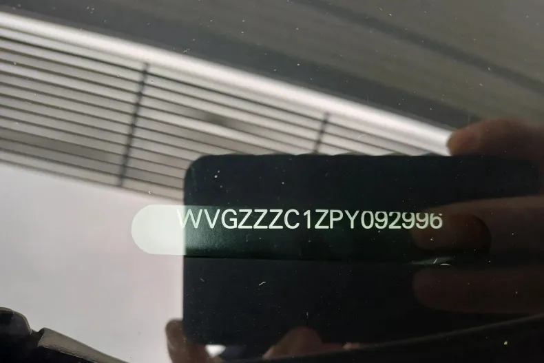 Volkswagen T-Cross din 2023 cu 110.728 km - oferta VOL151101 - foto 33