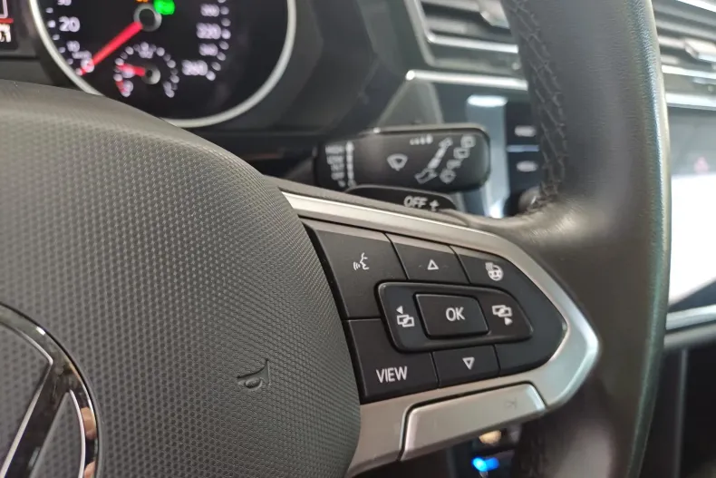 Volkswagen Tiguan din 2022 cu 52.977 km - oferta VOL151102 - foto 12