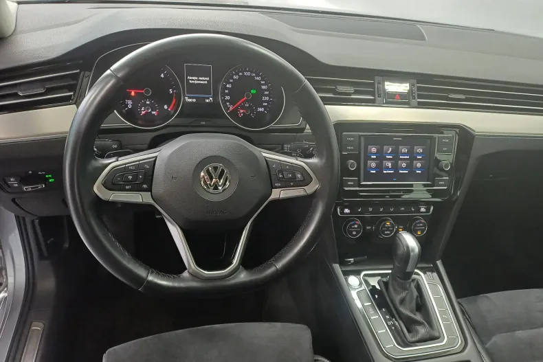 Volkswagen Passat din 2020 cu 130.010 km - oferta VOL151104 - foto 6