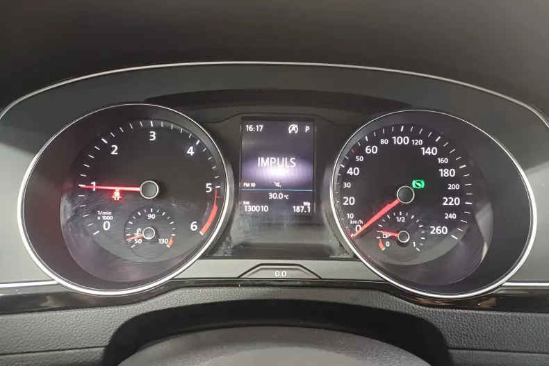 Volkswagen Passat din 2020 cu 130.010 km - oferta VOL151104 - foto 14