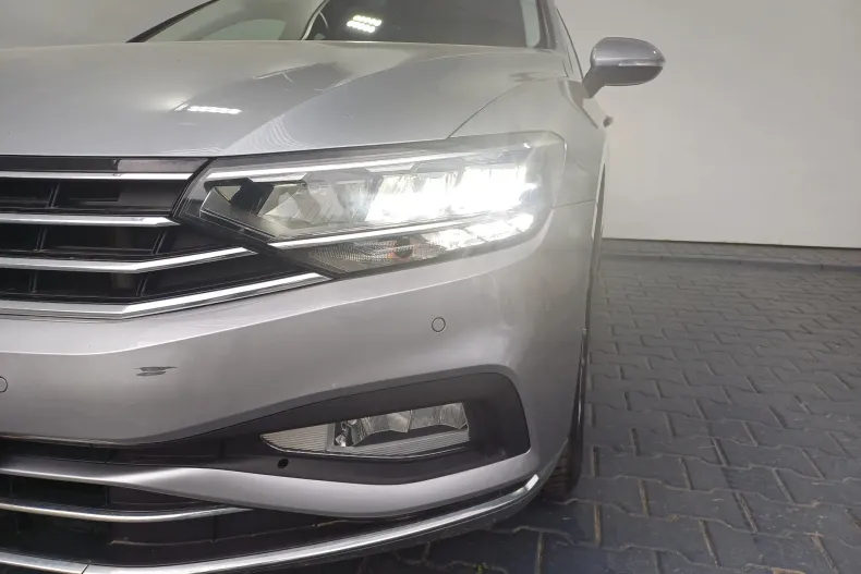 Volkswagen Passat din 2020 cu 130.010 km - oferta VOL151104 - foto 35