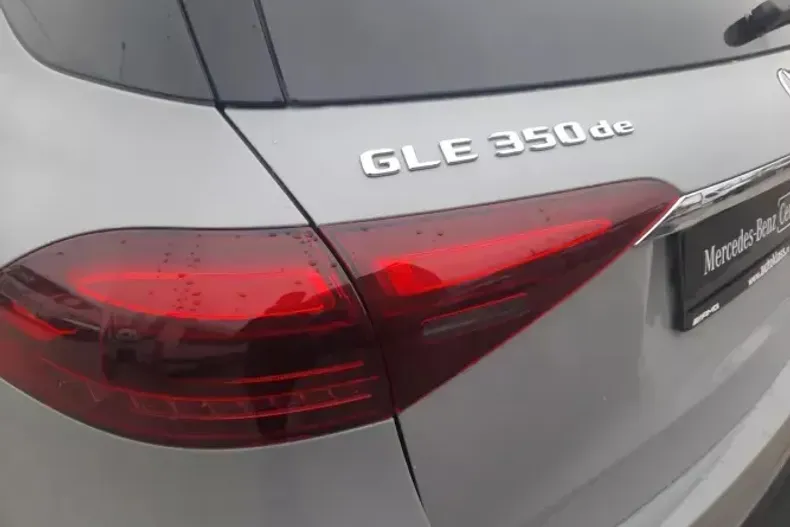 Mercedes-Benz GLE din 2025 cu 5.896 km - oferta MER151119 - foto 17