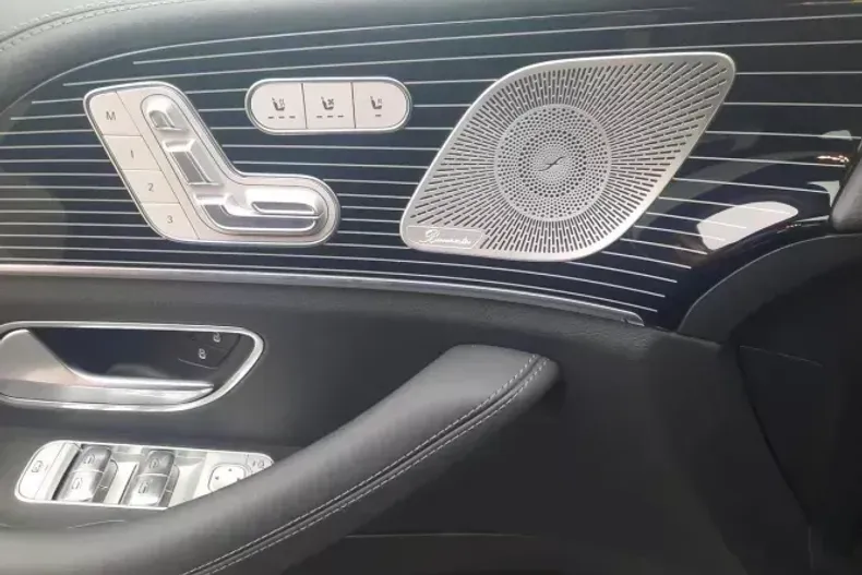 Mercedes-Benz GLE din 2025 cu 5.896 km - oferta MER151119 - foto 18