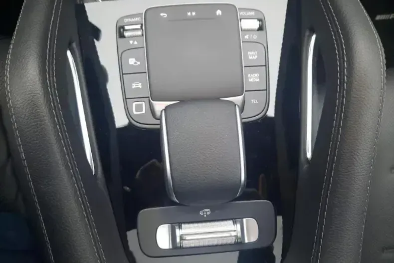 Mercedes-Benz GLE din 2025 cu 5.896 km - oferta MER151119 - foto 19