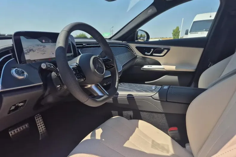 Mercedes-Benz E din 2025 cu 5.000 km - oferta MER151125 - foto 12