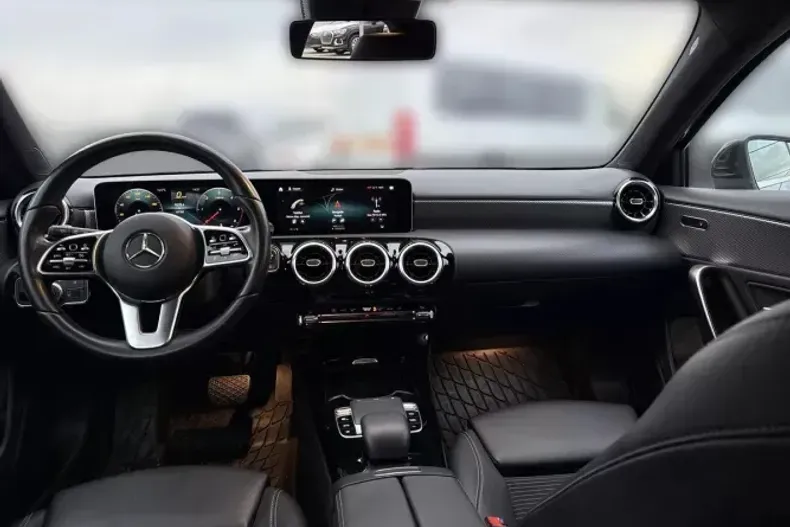 Mercedes-Benz A din 2020 cu 69.180 km - oferta MER151129 - foto 12