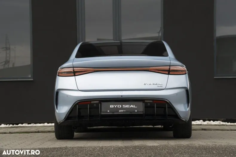 BYD SEAL din 2025 cu 1 km - oferta BYD151141 - foto 5