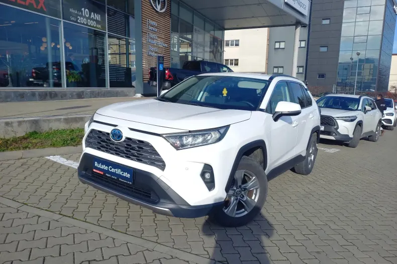Toyota RAV4 din 2023 cu 37.743 km - oferta TOY151145 - foto 1